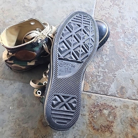 Converse camo high-tops shoes - Picture 3 of 4